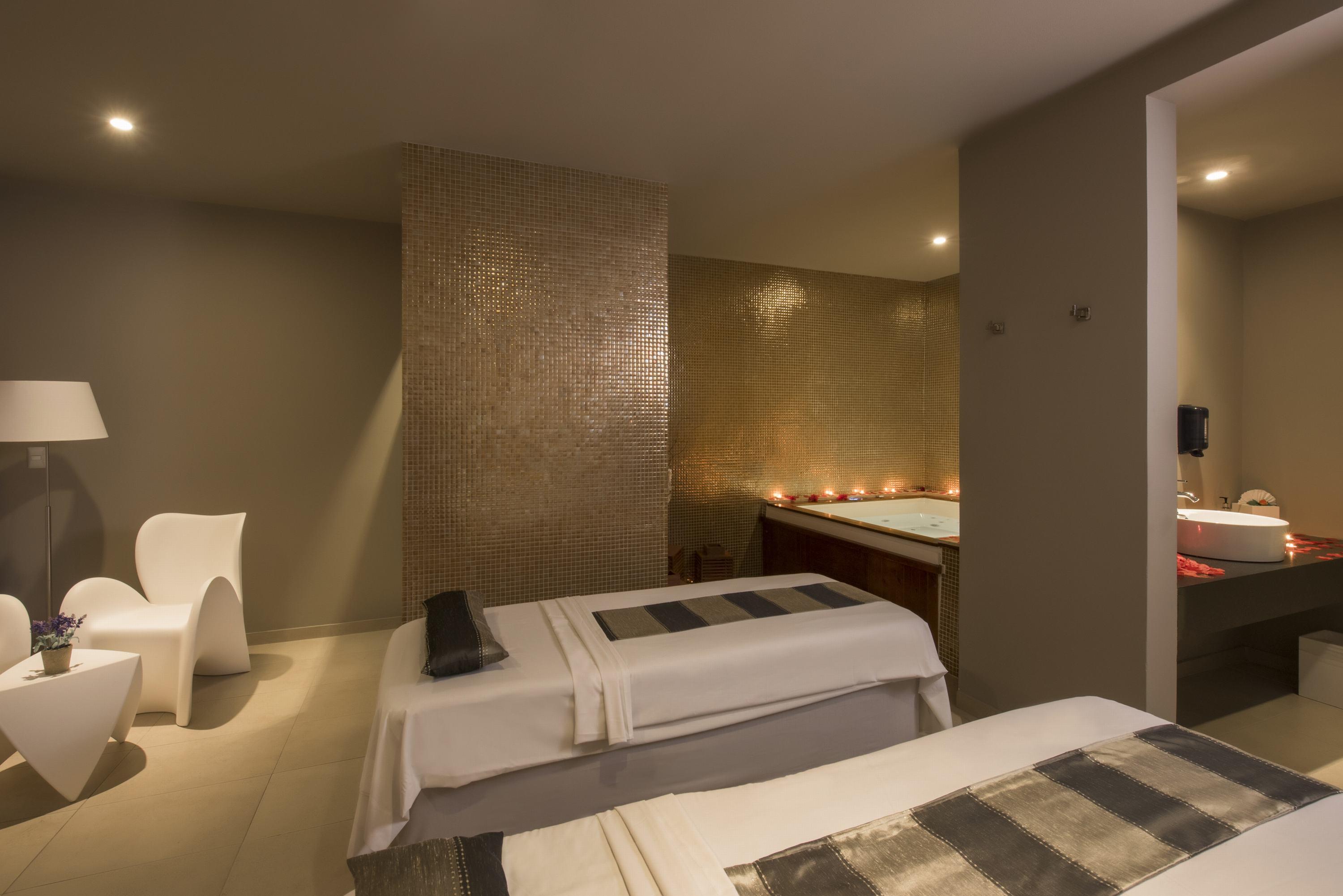 Platinum Yucatan Princess Adults Only プレヤデルカーメン エクステリア 写真 Spa at the hotel