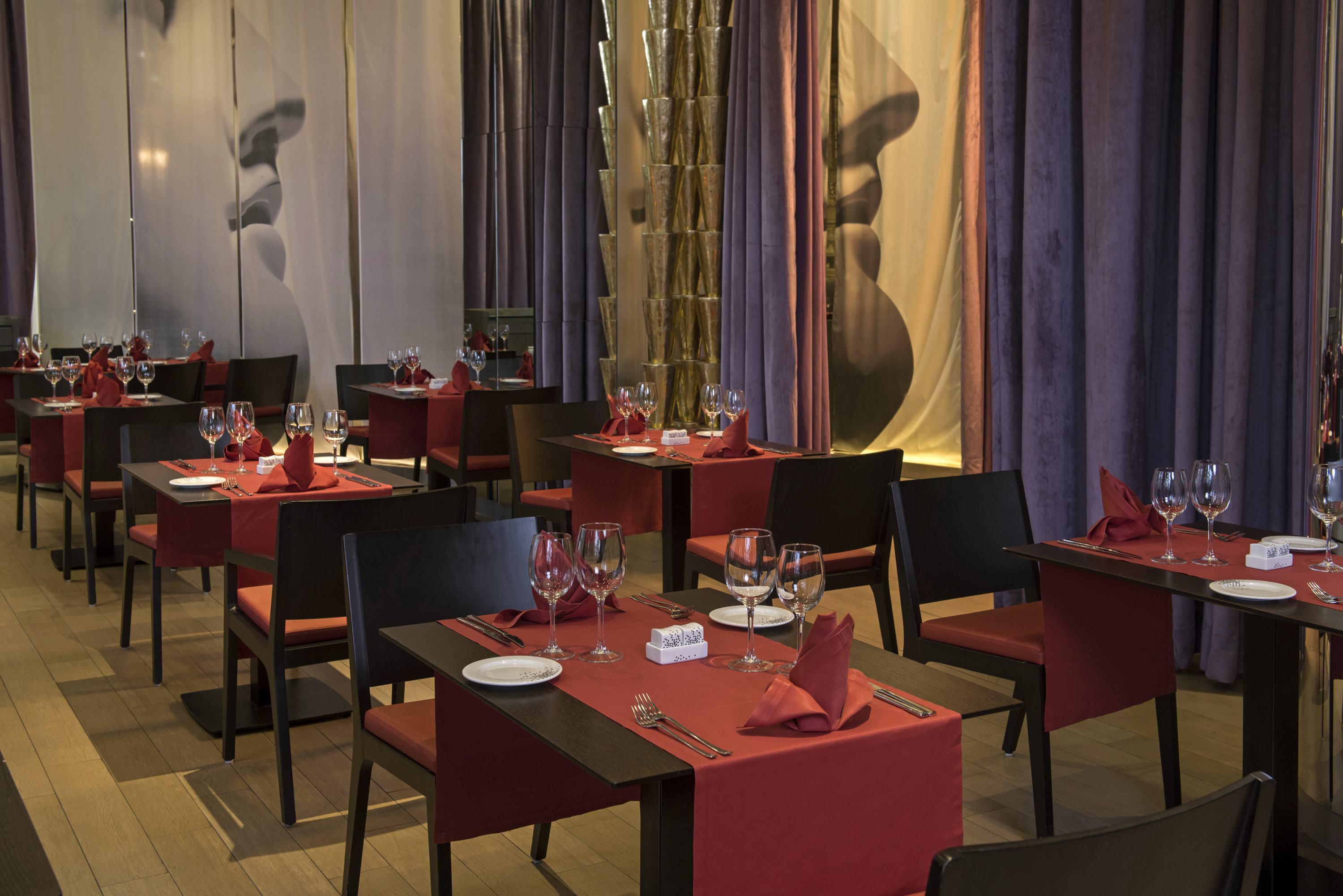 Platinum Yucatan Princess Adults Only プレヤデルカーメン エクステリア 写真 Restaurant